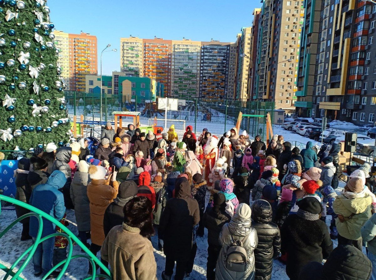 Порядка двух тысяч люберчан поучаствовали в новогодних праздниках во дворах