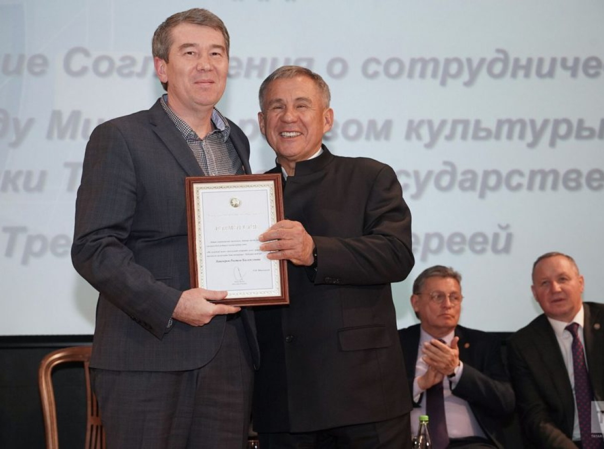 Люберчанину Рустаму Хансверову вручена Благодарность президента Республики Татарстан