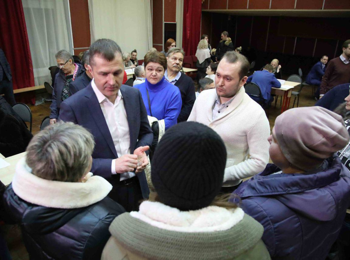 Глава провёл очередную встречу с населением в люберецкой гимназии