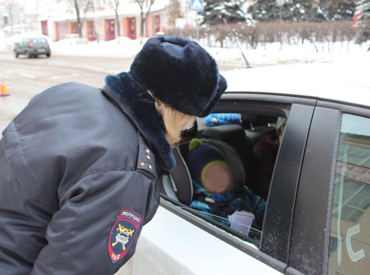 Детское кресло проверят автоинспекторы в Люберцах и Лыткарино с 25 по 29 декабря