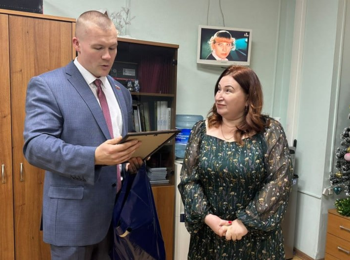 Депутат Елена Верховых провела встречу руководителем муниципального Центра тестирования ГТО