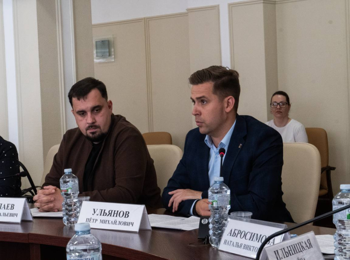Председатель Совета депутатов Люберец принял участие в работе круглого стола Федерального партийного проекта