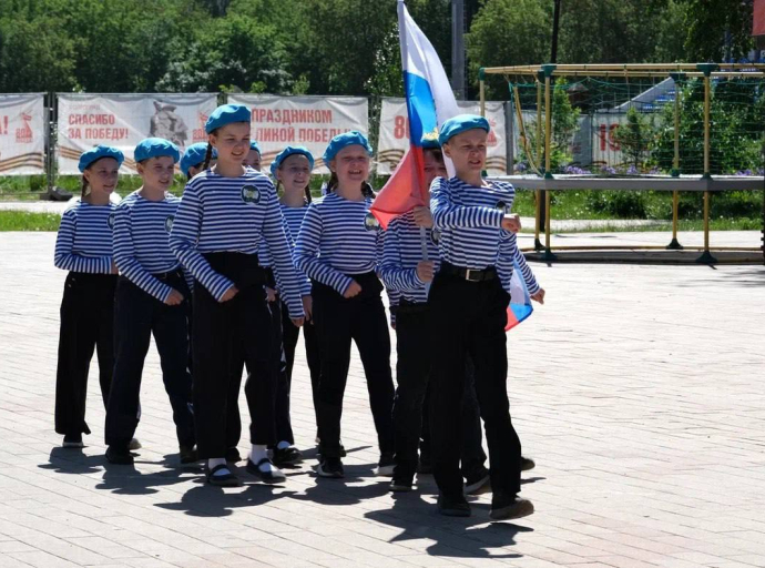 Более 70 юнармейцев Люберец приняли участие в смотре строя и песни «Во славу Отечества!»