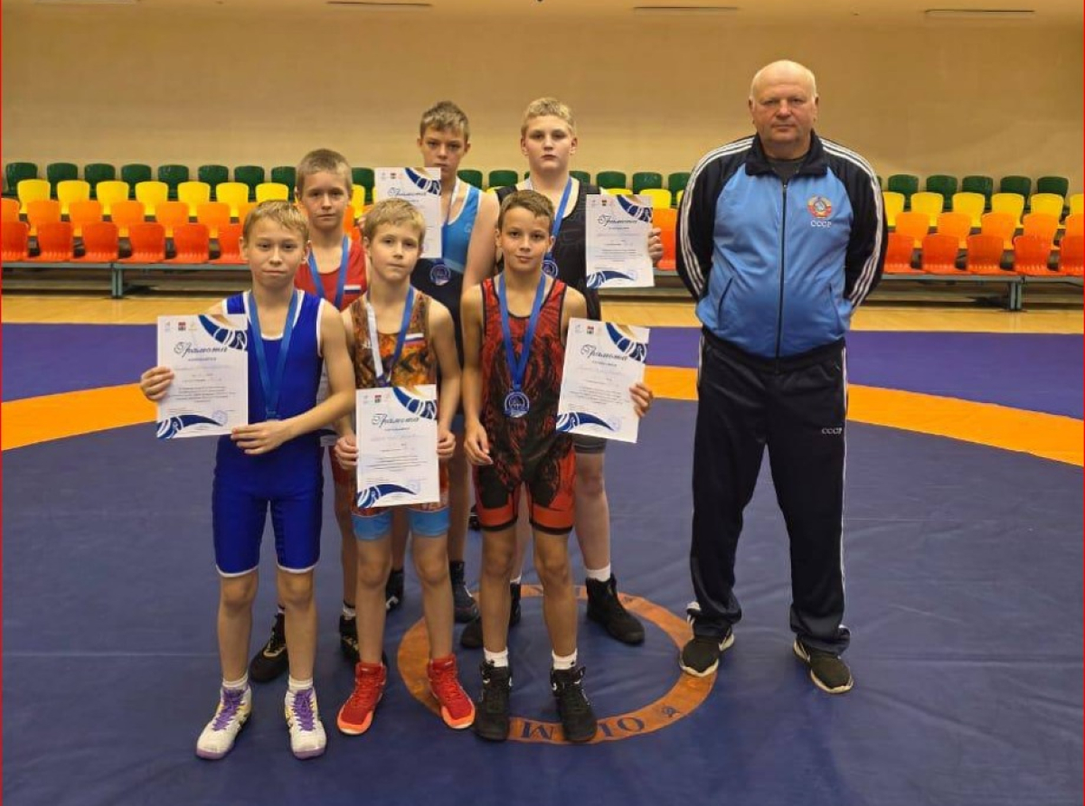 Люберецкие спортсмены на турнире по греко-римской борьбе завоевали 11 медалей