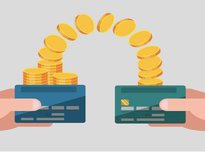 Минфин России сообщил, что с 1 апреля правила перевода денег между физлицами не изменились
