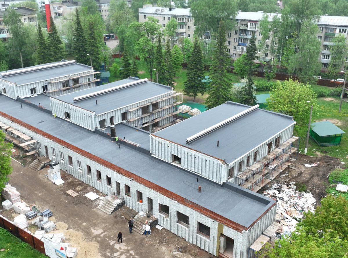 Завершают отделку и монтаж коммуникаций в детском саду в Люберцах
