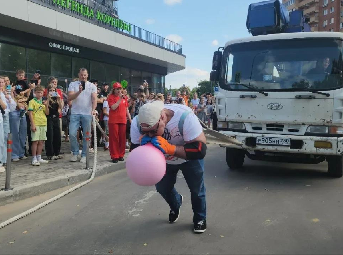 «Русский Халк» из Люберец установил новый силовой рекорд России