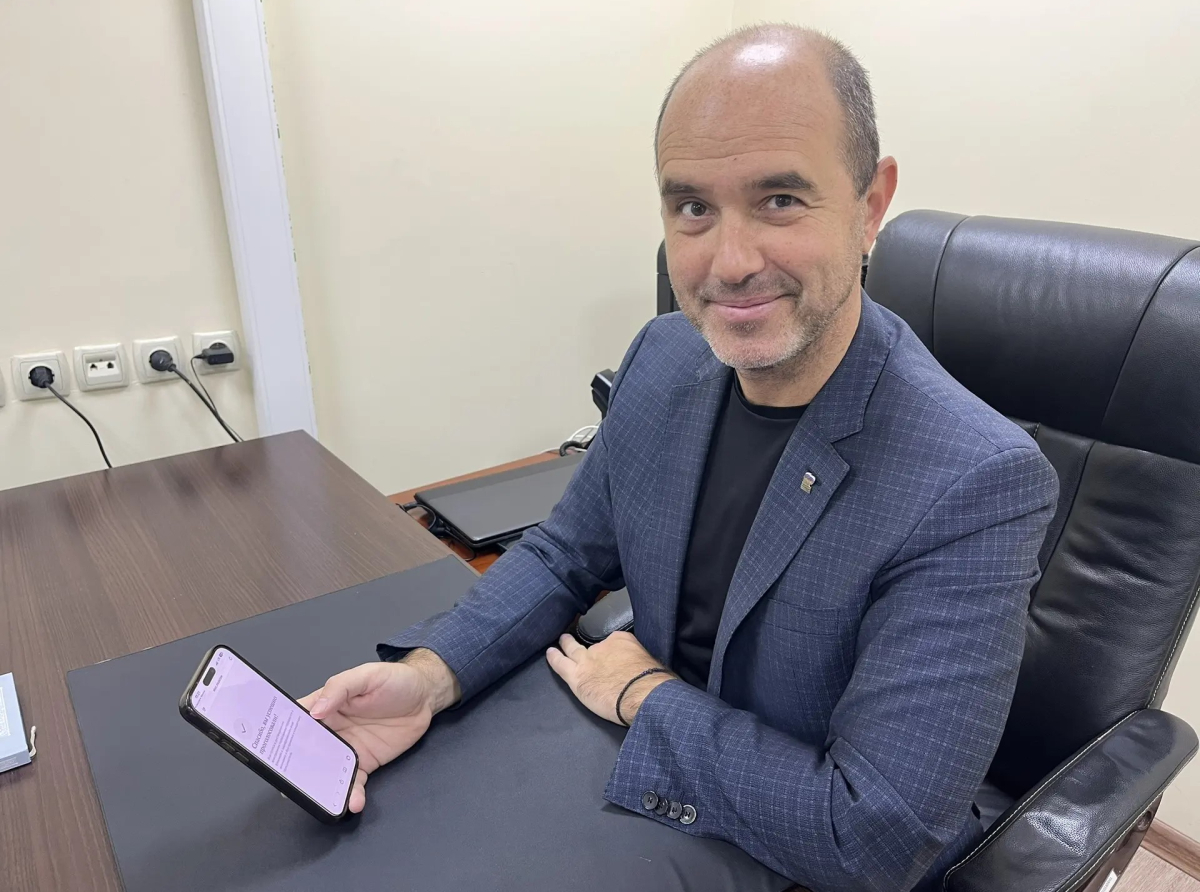 Депутат Люберецкого округа Александр Шлапак проголосовал дистанционно